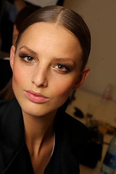 Look 1
